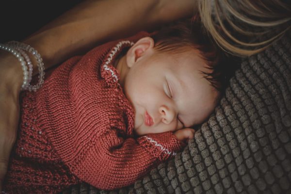 Newborn-Homestory_0185-scaled